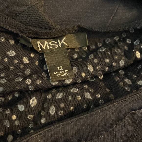 MSK Dress - Picture 8 of 9